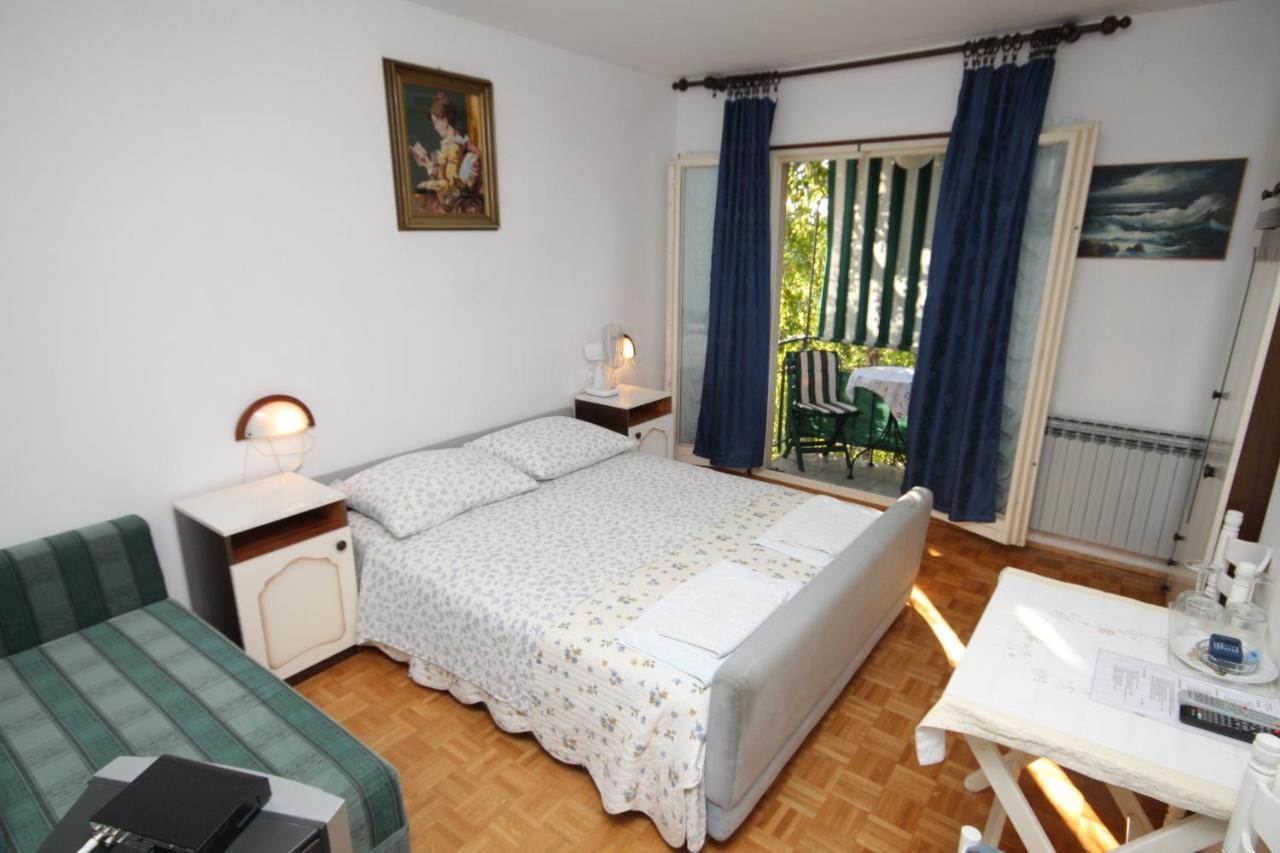 Apartments And Rooms With Parking Space Rovinj - 7170 外观 照片